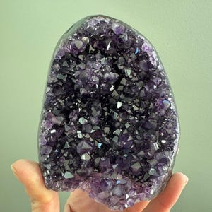 Amethyst Geode Dark Purple High Quality Crystal Cluster Cut Base Healing Grape Jelly Amethyst from Uruguay Mineral Specimen Spa Decor A33