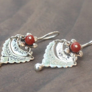 Vintage Guatemalan Artisan Earrings Sterling Silver and Natural Sardinian Coral Beads Spanish Colonial Reproduction