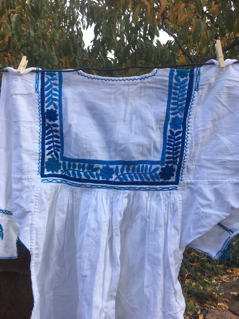 Stunning Blue embroidery Spanish Colonial style Handmade Mexican Cotton Blouse