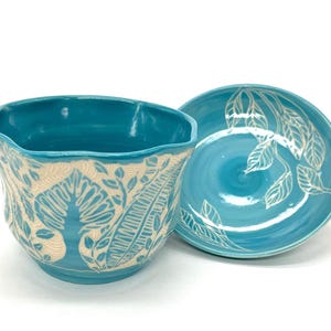 Planter,  ceramic with ornate leaf design, sgraffito, hand carved stoneware