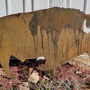 Bufalo arrugginito, sagoma di bufalo, sagoma di animale, arredamento western, arredamento rustico, arte rustica da giardino, bisonte in metallo
