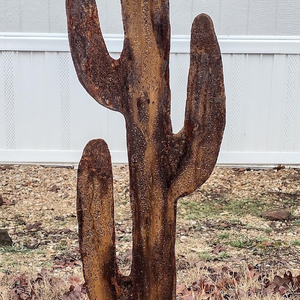 Cactus en métal, cactus rustique, art du jardin sud-ouest, art du jardin, art du jardin rouillé, art du métal, décoration de jardin de cactus