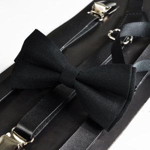 Zwarte katoenen voorgebonden Bow tie + matched faux leder verstelbare bretels bretels voor baby Infant/jongen kinderen/jeugd tiener