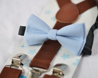 Boy Blue Light Blue Pale Blue Cotton Bow tie + Brown Elastic Suspenders Braces pour bébé bébé / garçon enfants tout-petit / adolescent adolescent / hommes