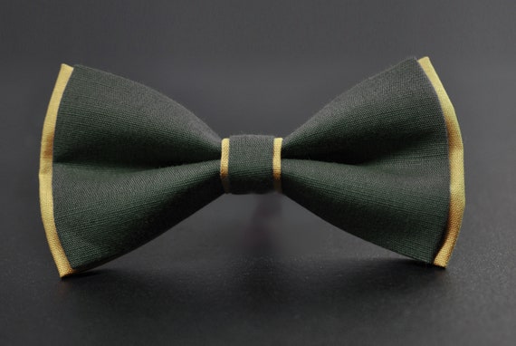 Set 10 Papillon Uomo 12x6 Cm Gi&agrave; Legati - Regolabili, 100% Poliestere