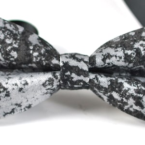 Mężczyźni kobiety 100% jakość bawełny czarny metaliczny tekstura trzaski prewiązane Bowtie Craft wesele krawat wzór