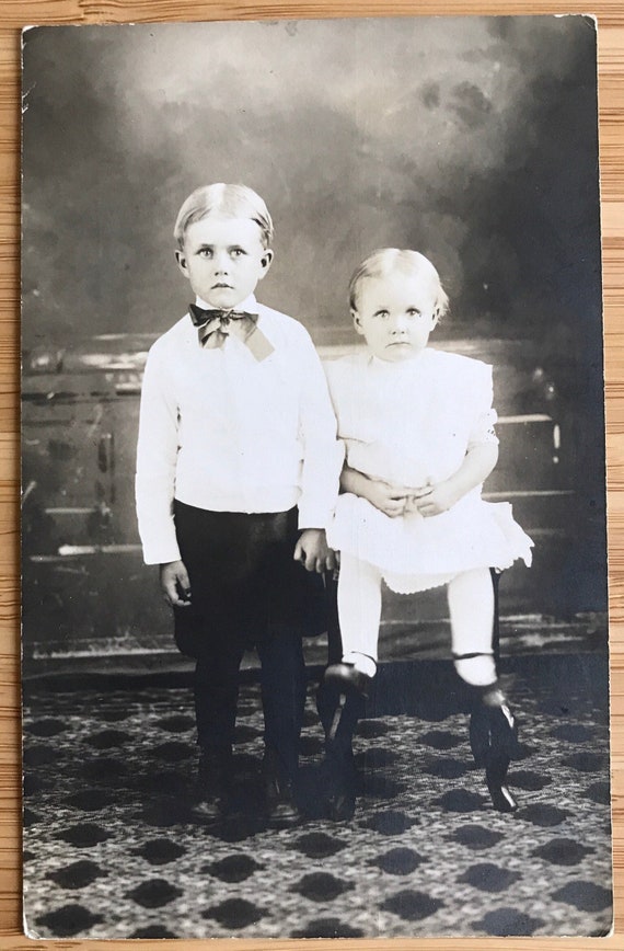 children Cabinet card ephemera family photo junk journaling, siblings antique photos vintage photograph framed cabinet card