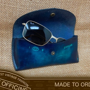Leather eyeglass case -  España
