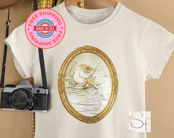 Maglietta con la pesca delle rane di Beatrix Potter – Cottagecore Nature Tee