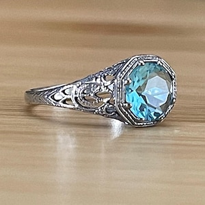 Antique Aquamarine Ring | Size 6 | 925 Sterling Silver | Represents Peace & Trust in God