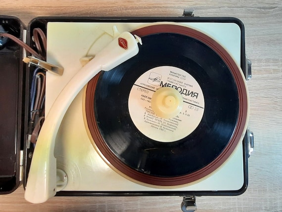 蓄音機.ターンテーブル.ビンテージ レコード プレーヤー.ヴィンテージ