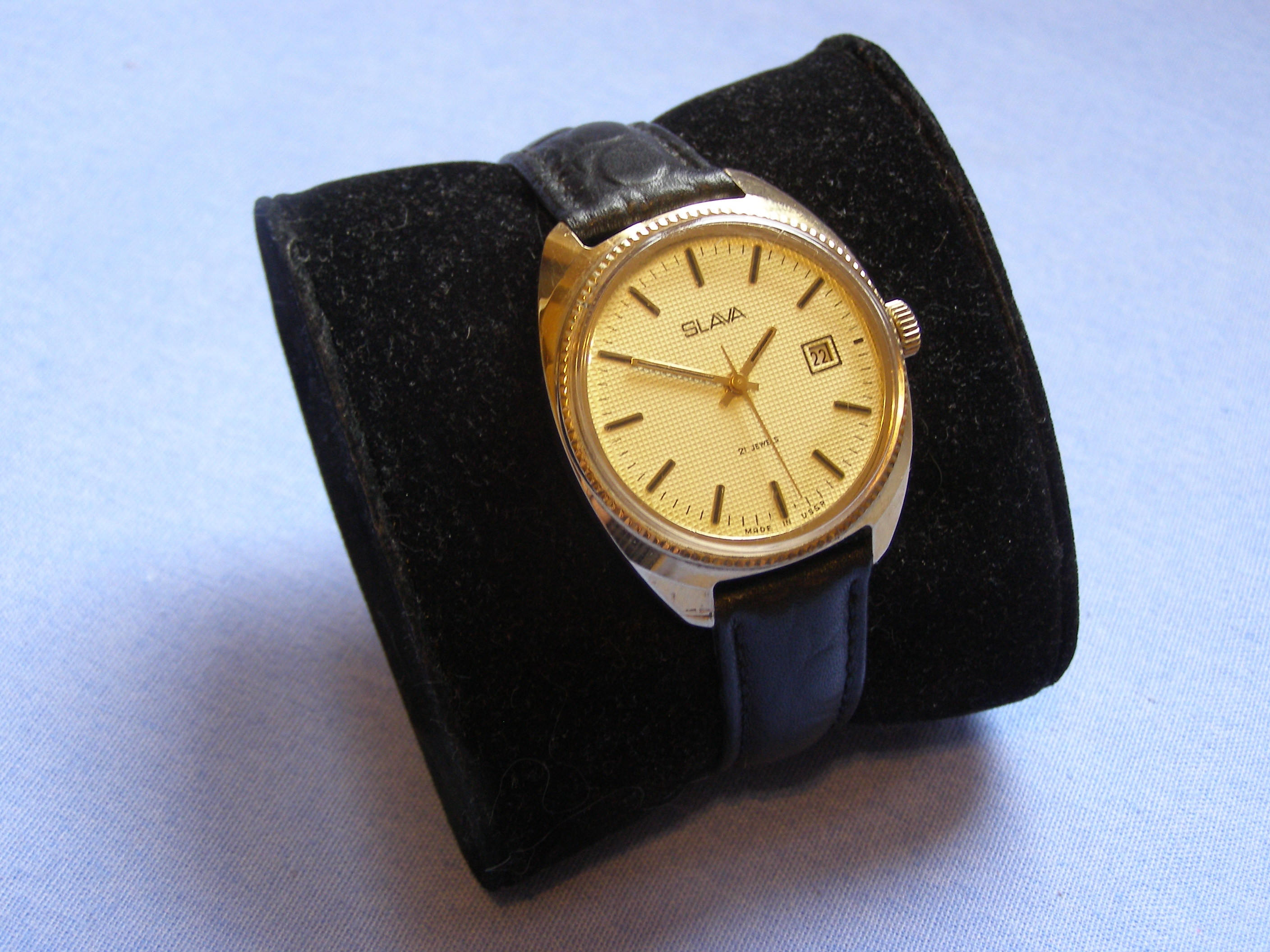 Montre vintage Slava Urss - Montres & Bijoux