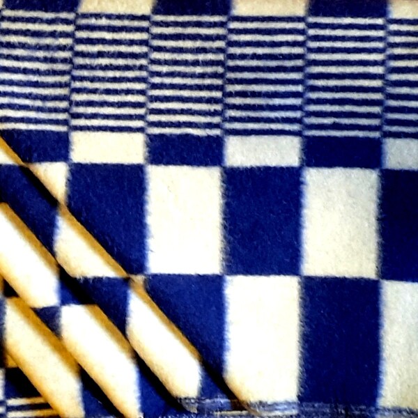 135x100cm blanket.Wool-viscose blanket bedspread.Baby ussr coverlet.Warm blanket.Wool blanket.Winter cape.Soviet blanket.Gift.Christmas