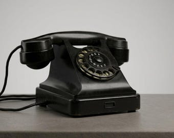 Vintage Bakelite Rotary Phone VEF Riga 1966, USSR Soviet Retro. Mid Century Industrial Decor.Bakelite phone.Black phone.