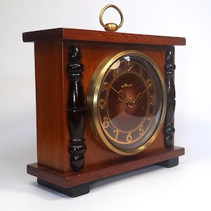 Wooden desk clock. Vintage mantel clock USSR 1970s. Mechanical watch.Antique clock. Gift.