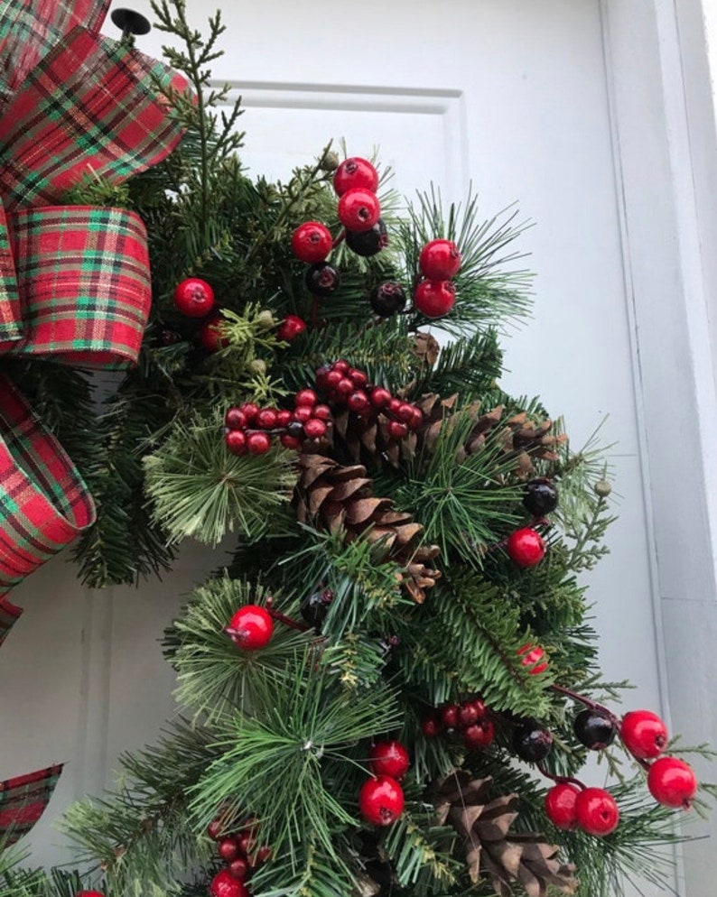 Winter Wreath Not Christmas 