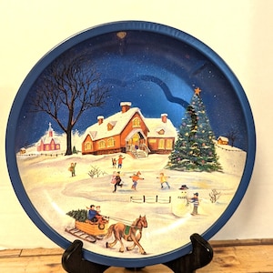 Christmas Tin Metal Vintage Round Serving Bowl