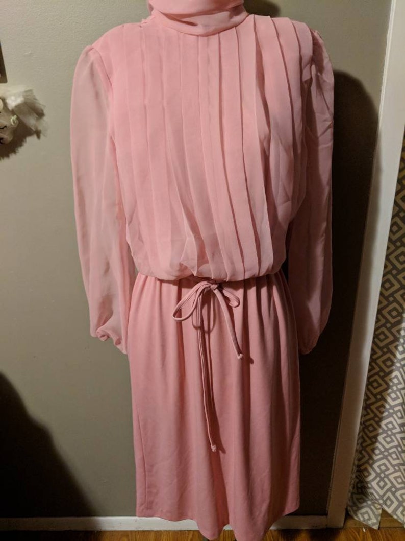 Vintage Empire Elastic Waist Peach Coral Dress Size 8
