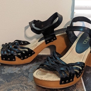 Bongo Vintage Chunky Heel Black Shoes Size 9.5