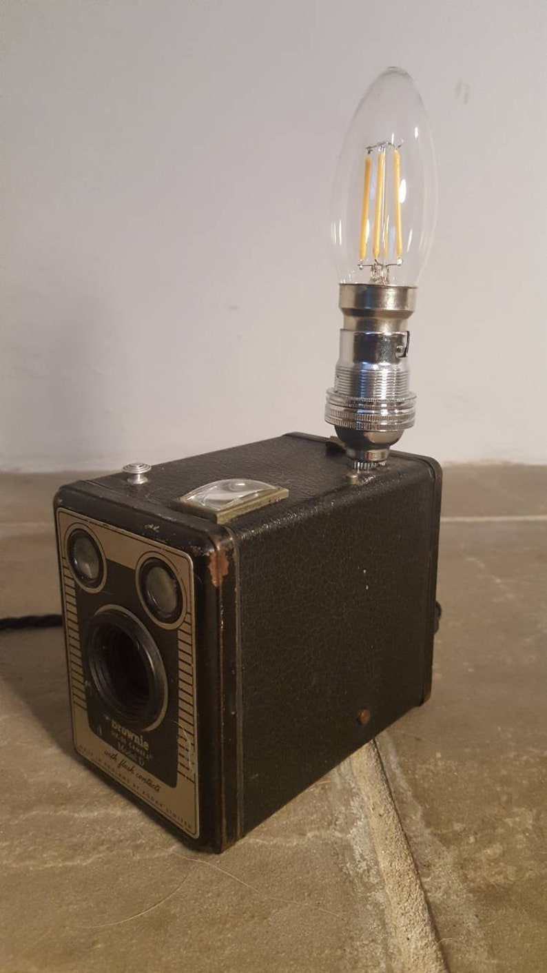 Kodak Brownie camera table lamp including bulb image 5