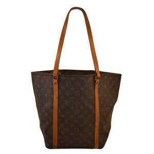 Authentic Louis Vuitton Paper Shopping Bag Rope Handle Brown 17.5 x 23 x  10