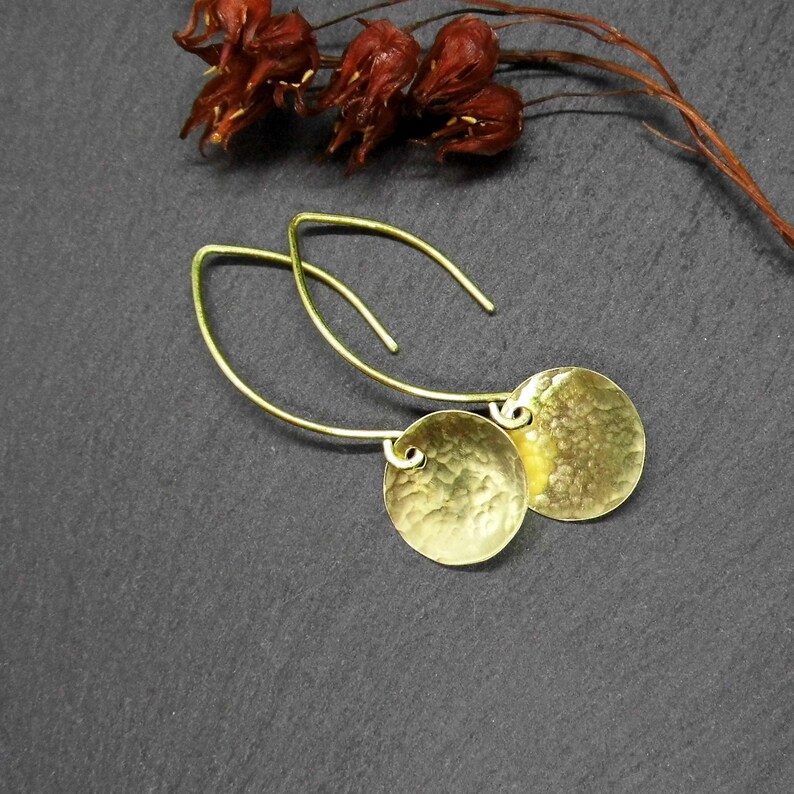 Earrings gold-colored hammered discs 12 mm discs elegant brass women's earrings image 2