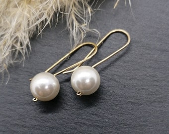 Cream white pearl goldfilled earrings • minimalist pearl earrings • wedding bridal jewelry • shell core pearl earrings simple gold