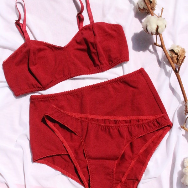 Cherry red cotton underwear set for women / Organic cotton wireless bralette / Cherry red cotton lingerie set / Cotton bralette high waisted