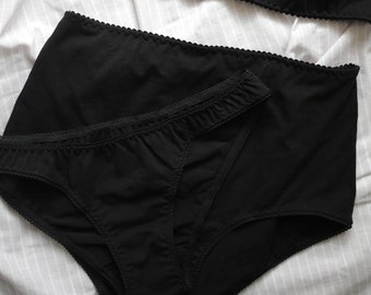 Black cotton high waisted panties / Organic cotton high panty / Comfortable woman's panties / Black organic cotton panties / Cotton knickers