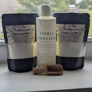 Natural and non-toxic handmade laundry detergent and scent booster combo, liquid detergent and powder detergent for clean living