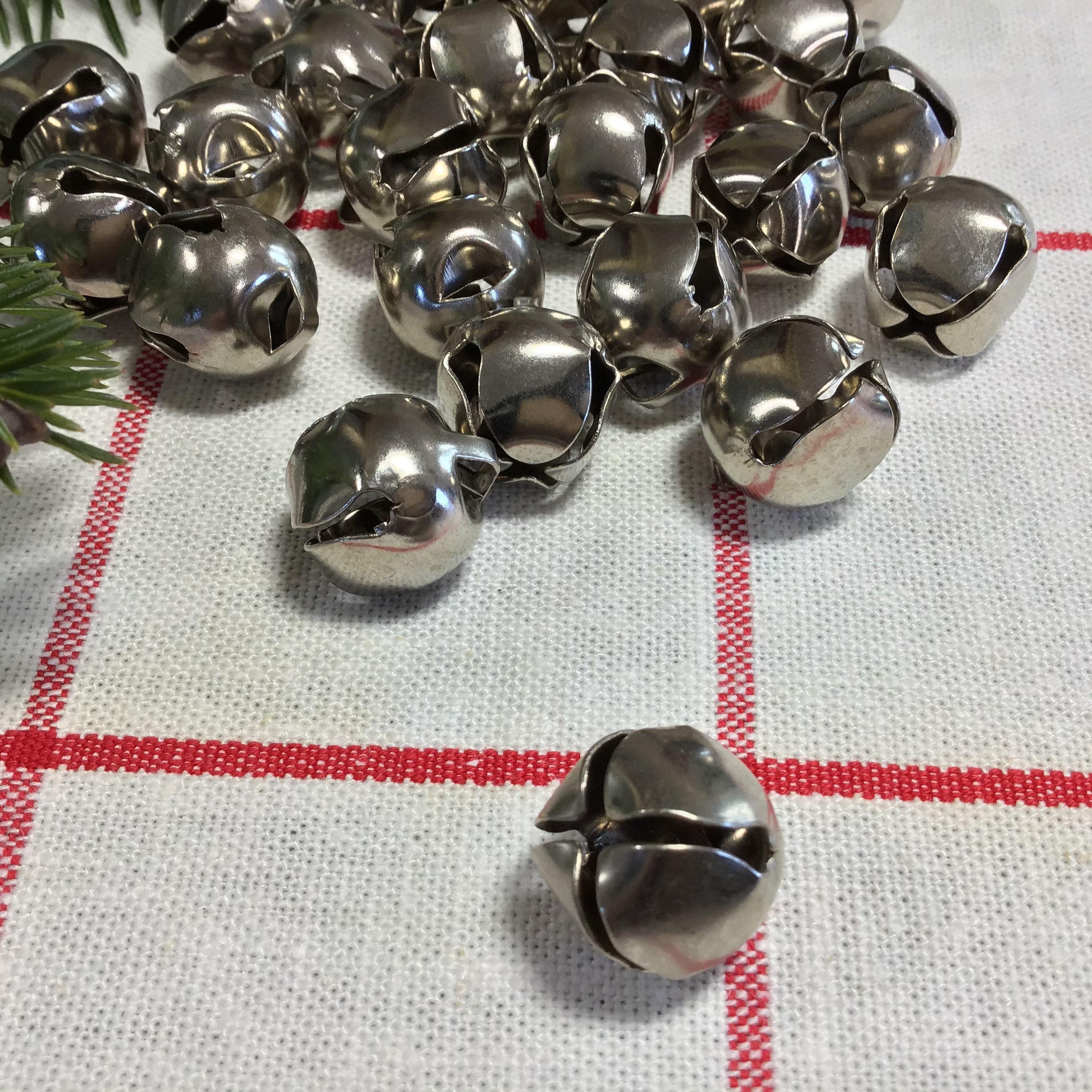 24 Vintage Jingle Bells .60 Rustic Silver Toned Metal With Etsy