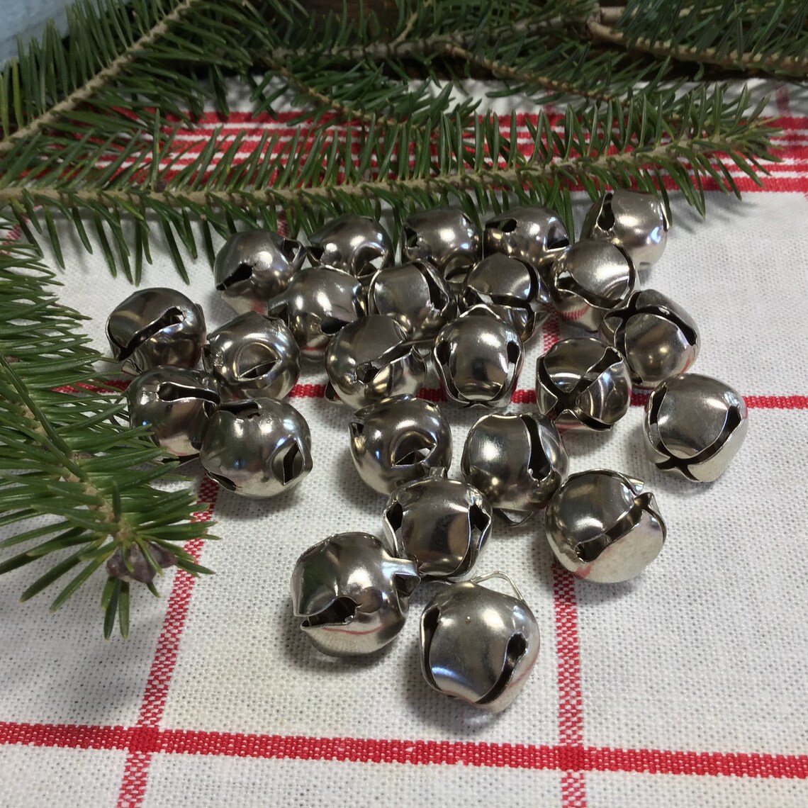 24 Vintage Jingle Bells .60 Rustic Silver Toned Metal With Etsy