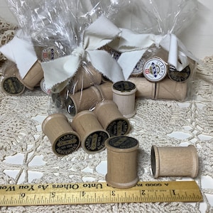 6 Vintage NOS Wooden Spools, Empty Thread Spools