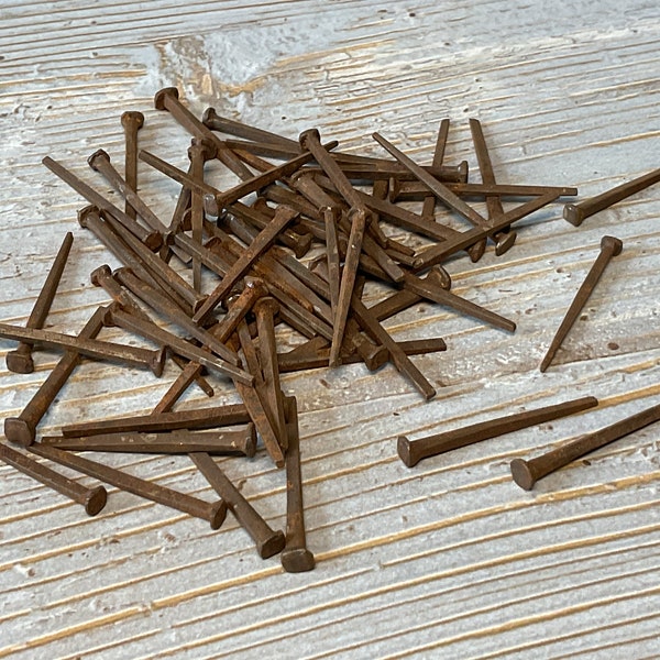 50 Square Cut Nails 1 1/8" Aged Patina