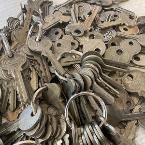 10 Vintage Keys, Charms for Junk Journals, Altered Art, Jewelry and ...
