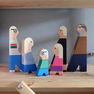 Family portrait Custom wooden figurines, Personalized Mother's day gift. image 1