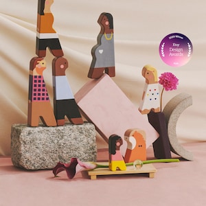 Personalized Wooden Family Figurines: Hand-Painted Keepsake