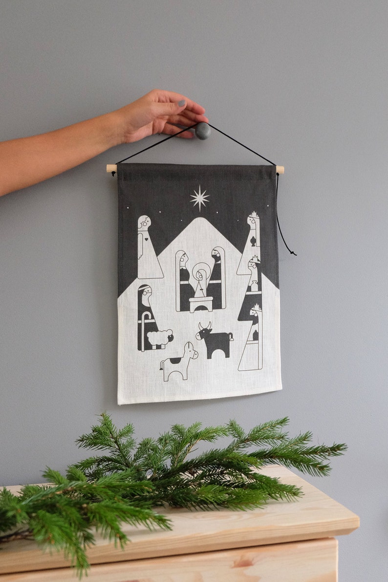 Nativity Scene Wall Hanger Printed on 100 Natural Linen Etsy