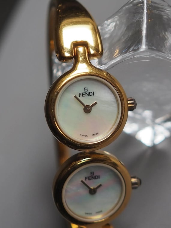 FENDI Double Face Watch Quartz Gold Shell Color Vintage Authentic