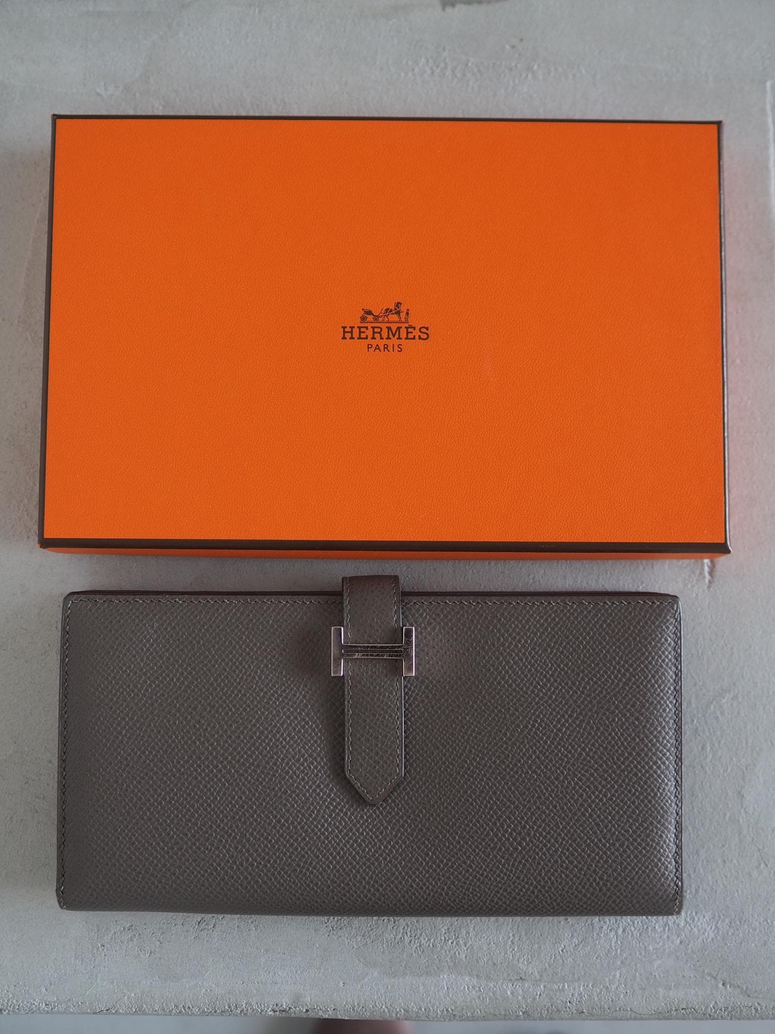 HERMES Béarn Soufflet Long Wallet Greige Etain Silver Vintage