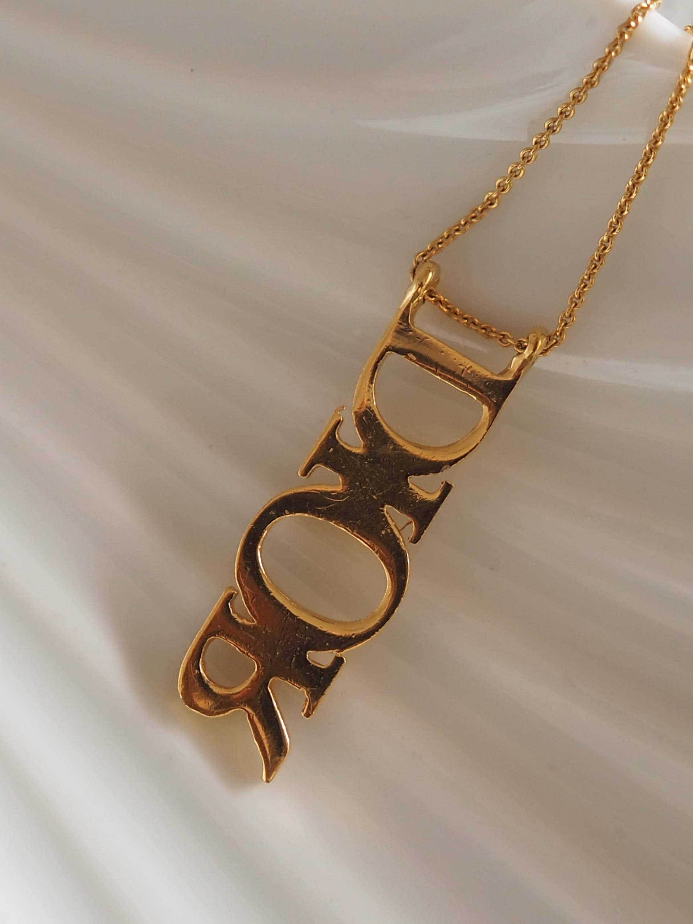 Christian Dior Necklace CD Logo Vintage Metal Gold Authentic