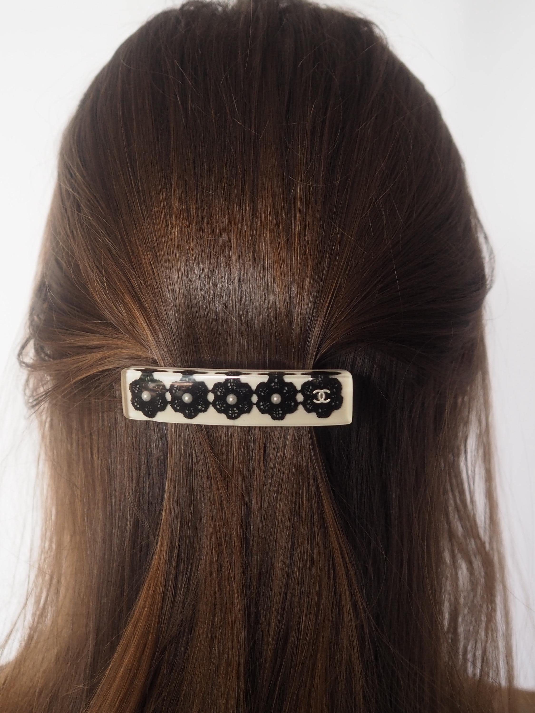 CHANEL COCO Mark Flower Lace Hair Clip Barrette White Black