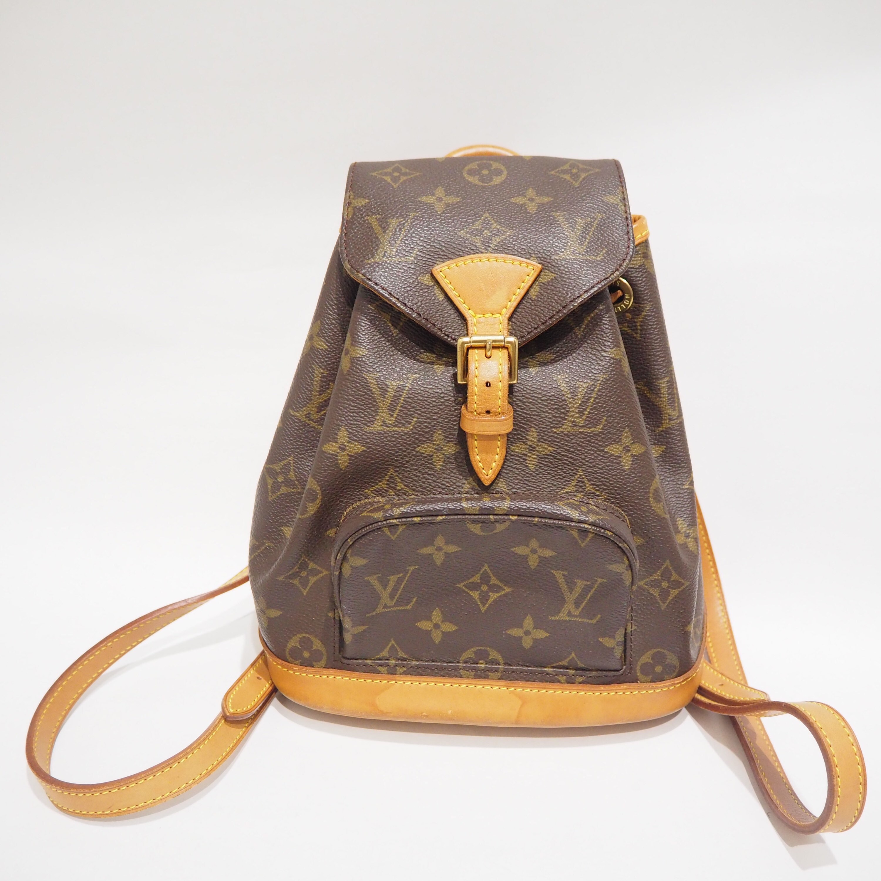 Louis Vuitton Womens Montsouris Backpack Daypack Black Leather PM