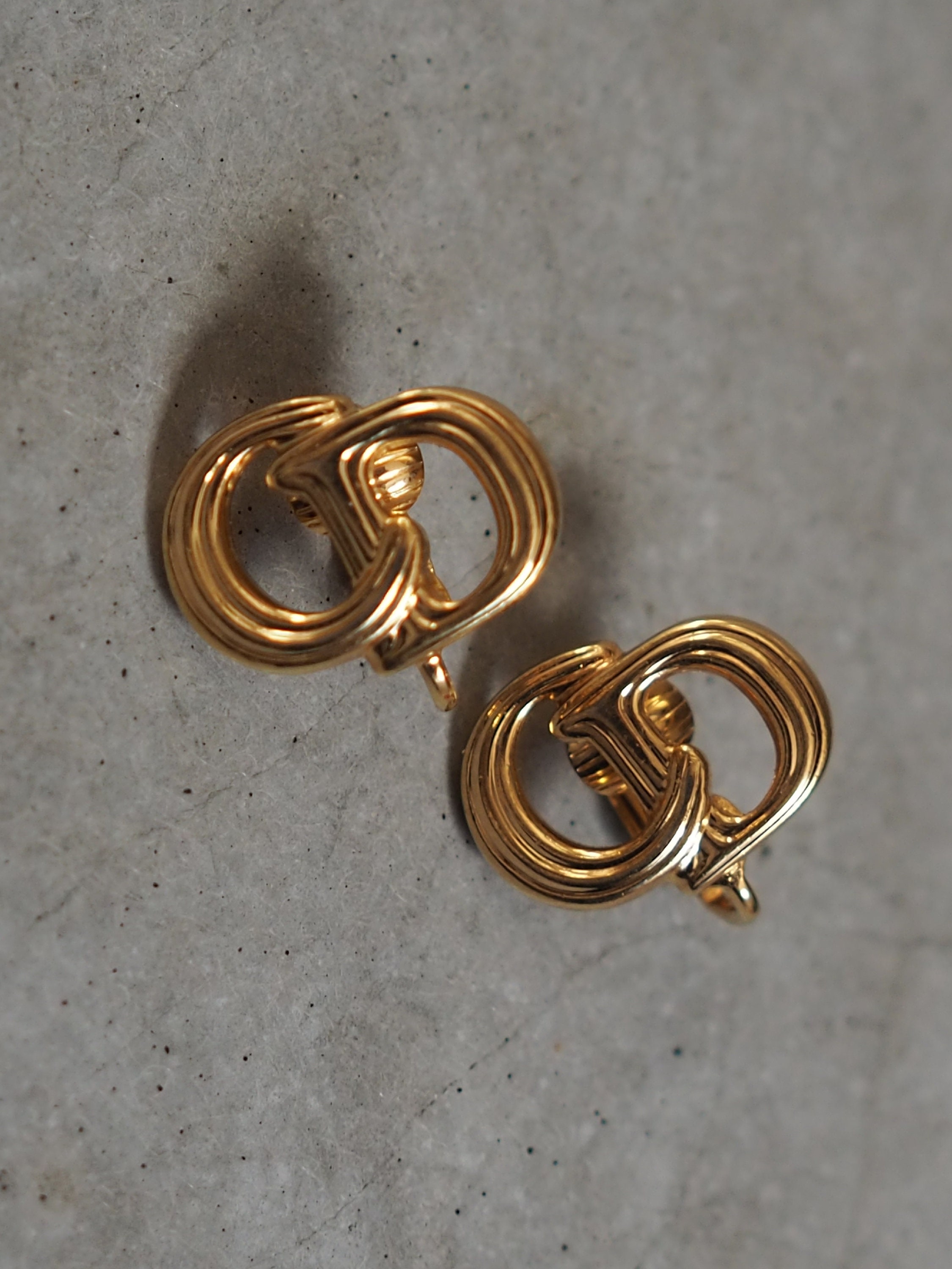 Louis Vuitton Wave Hoops Earrings Golden Metal