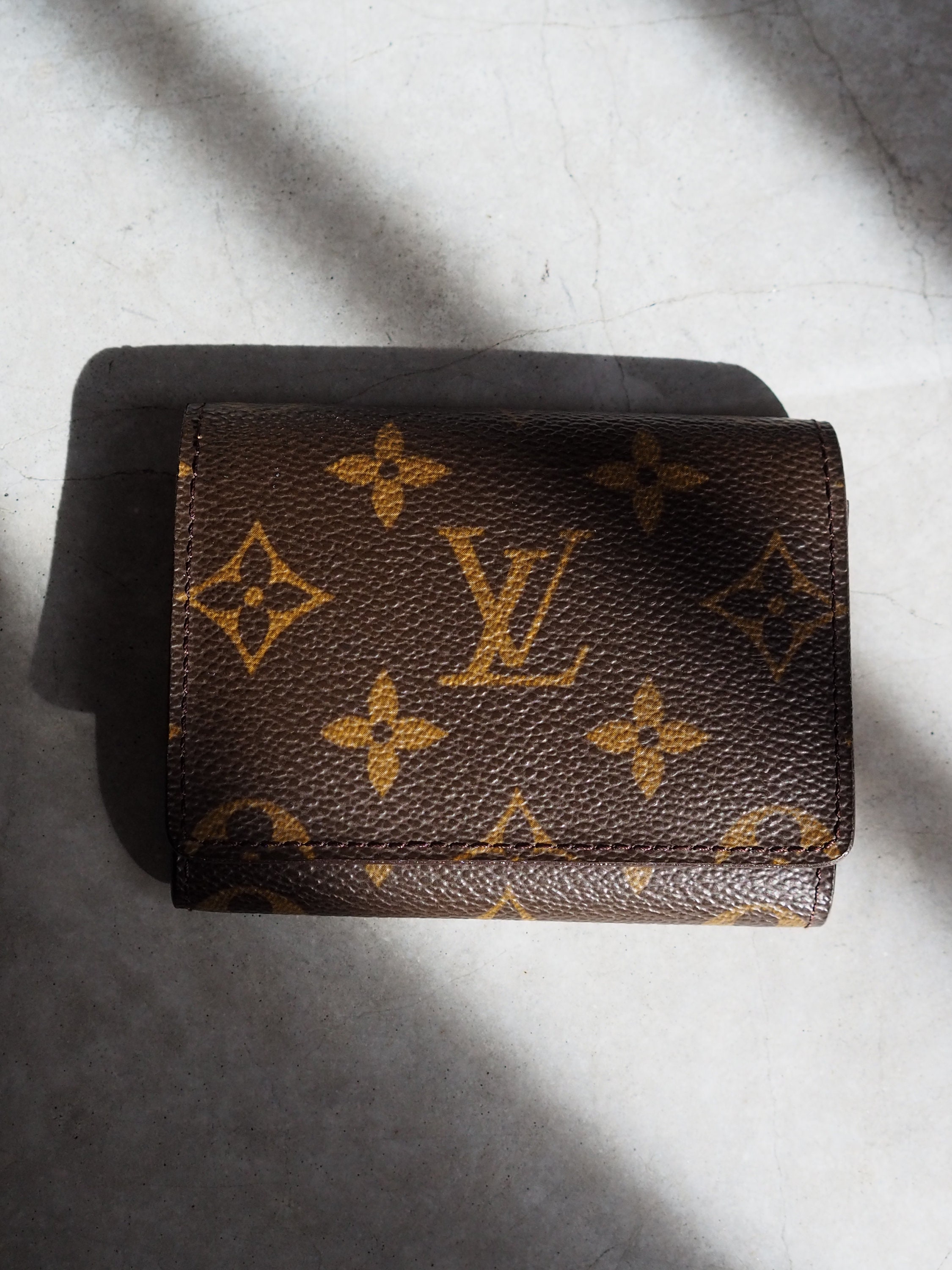 Louis Vuitton Vintage Monogram Canvas Bifold Card Holder I MISS YOU VINTAGE #49 Louis Vuitton Vintage Monogram Canvas Bifold Card Holder I MISS YOU VINTAGE