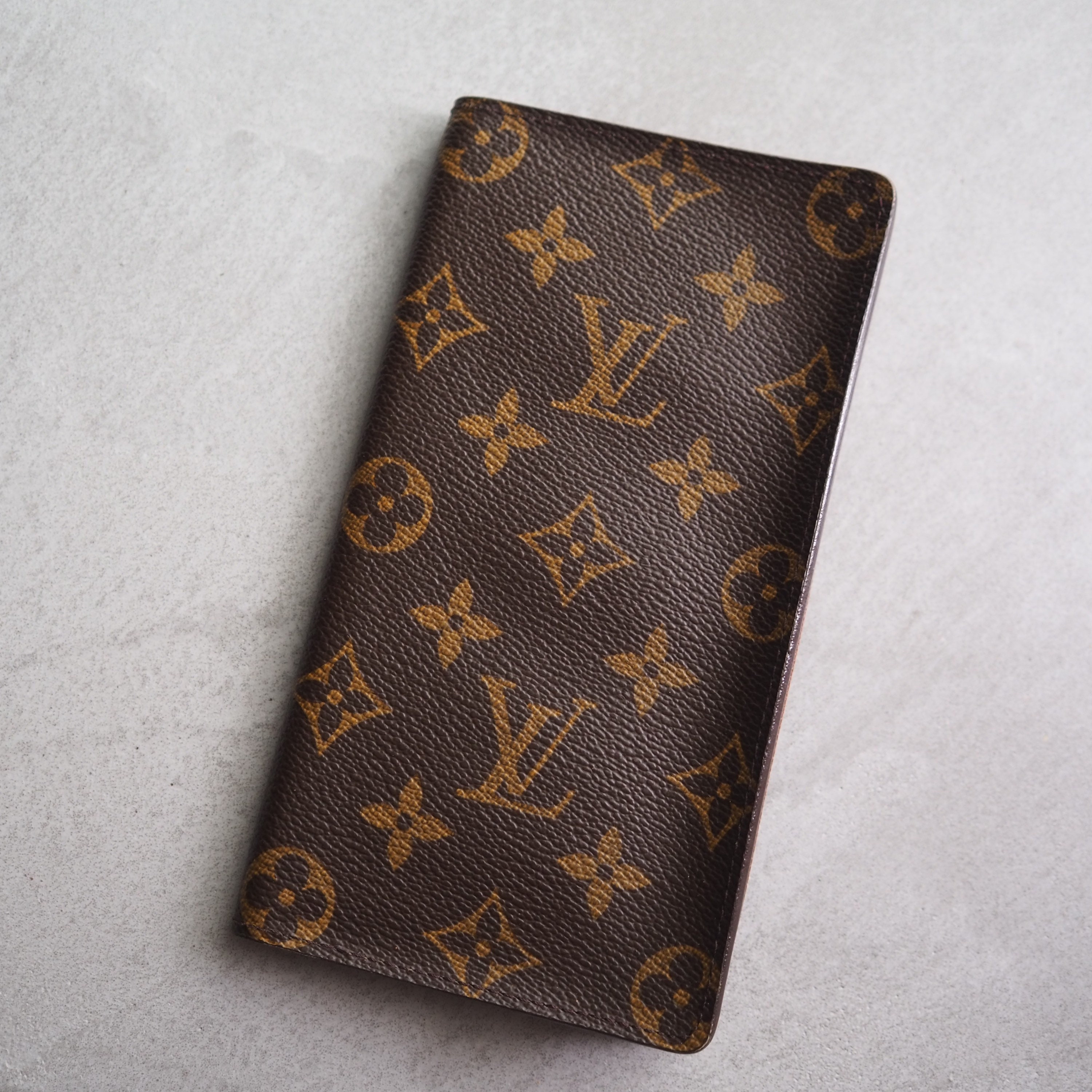 LV Large Wallet - Cowhide Bronze