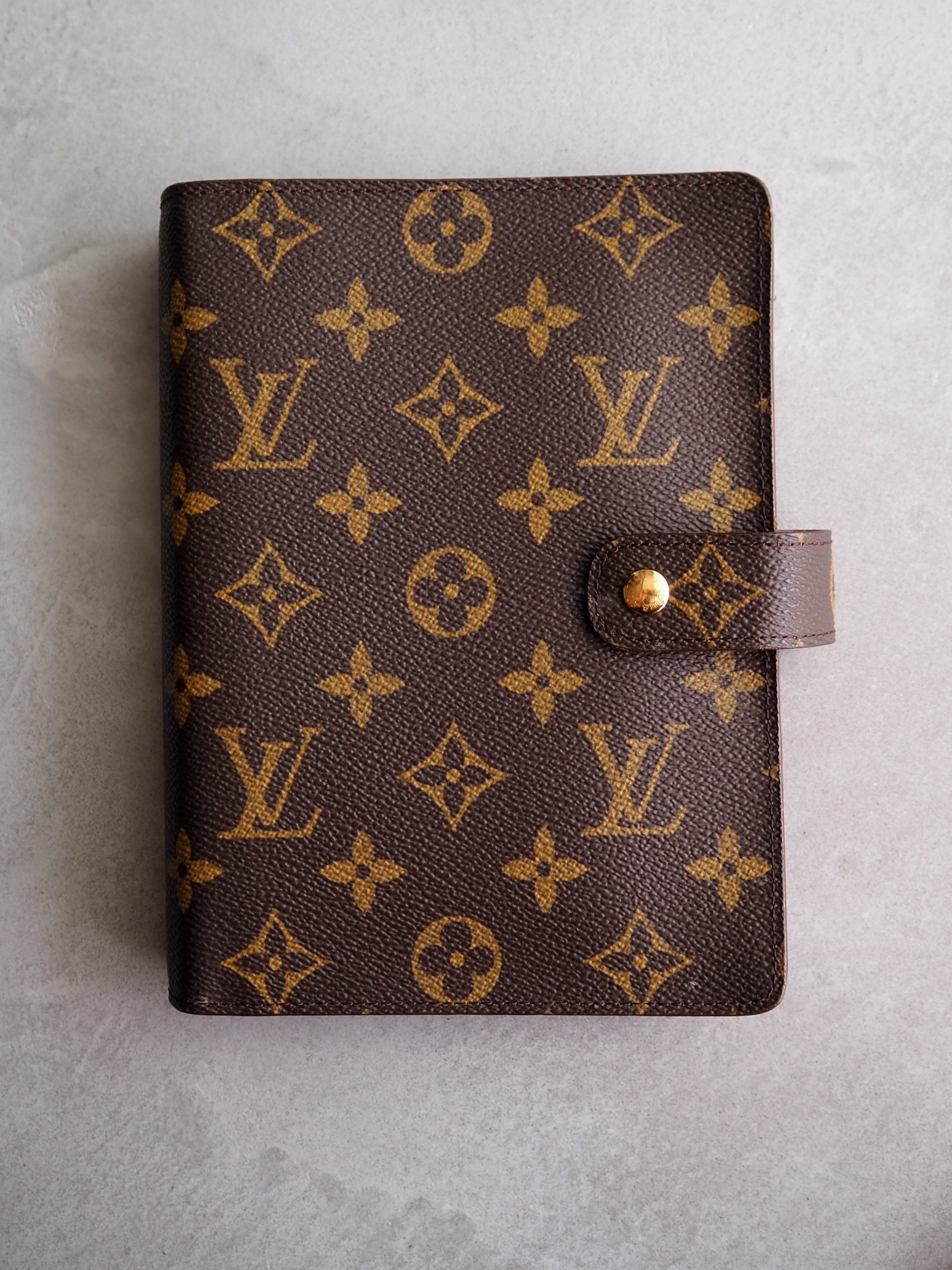 LOUIS VUITTON Agenda MM Monogram Day Planner Cover Authentic -  UK