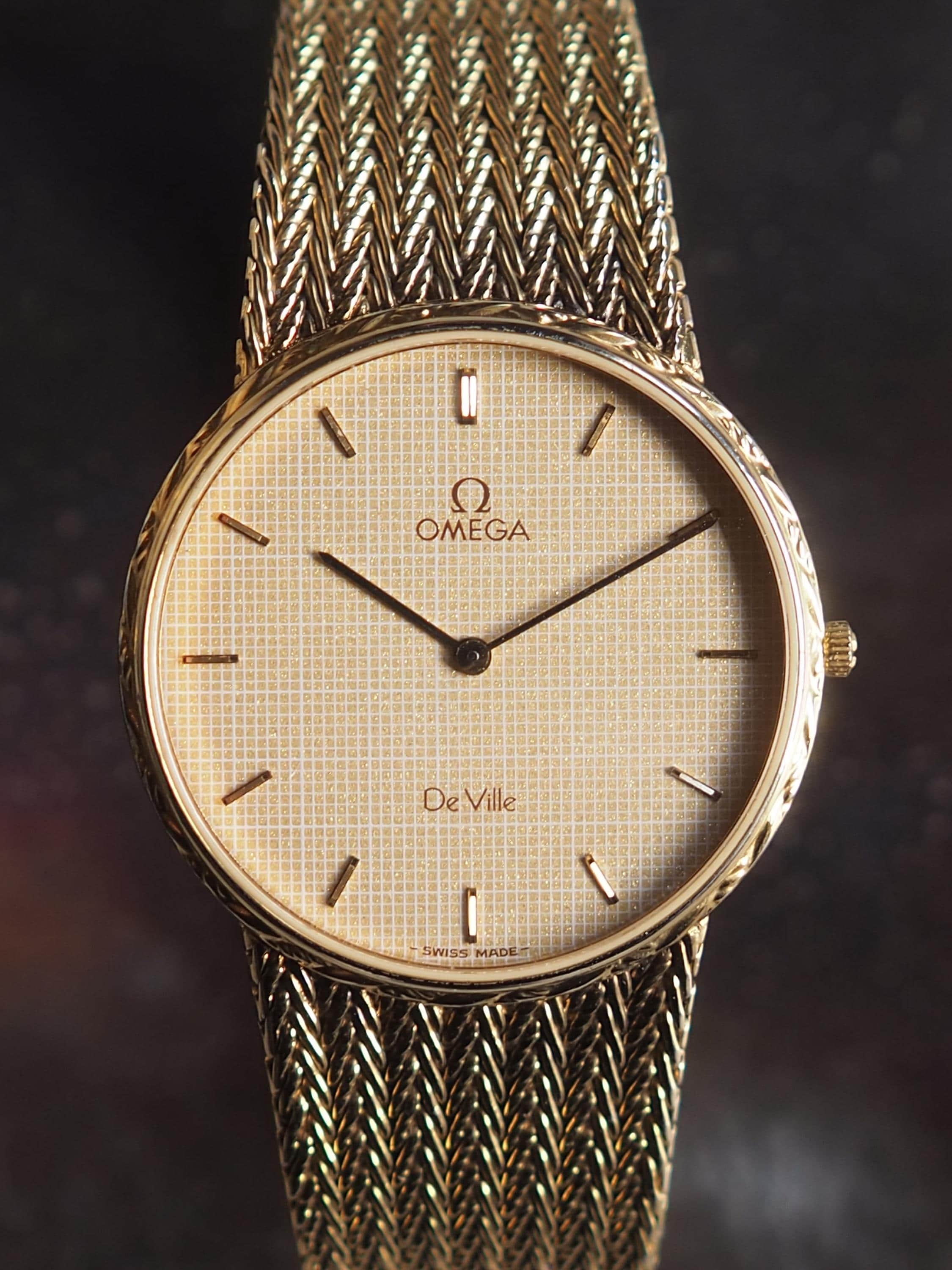 OMEGA DE VILLE Round Quartz Watch Wristwatch Gold Color OMEGA DE VILLE Round Quartz Watch Wristwatch Gold Color