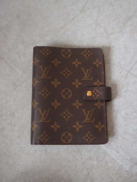 Louis Vuitton Agenda mm Black Leather Wallet (Pre-Owned)