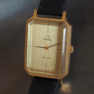 OMEGA DE VILLE Emerald Watch by Andrew Grima Gold Color Stainless steel Black Leather Unisex Vintage Antique Authentic